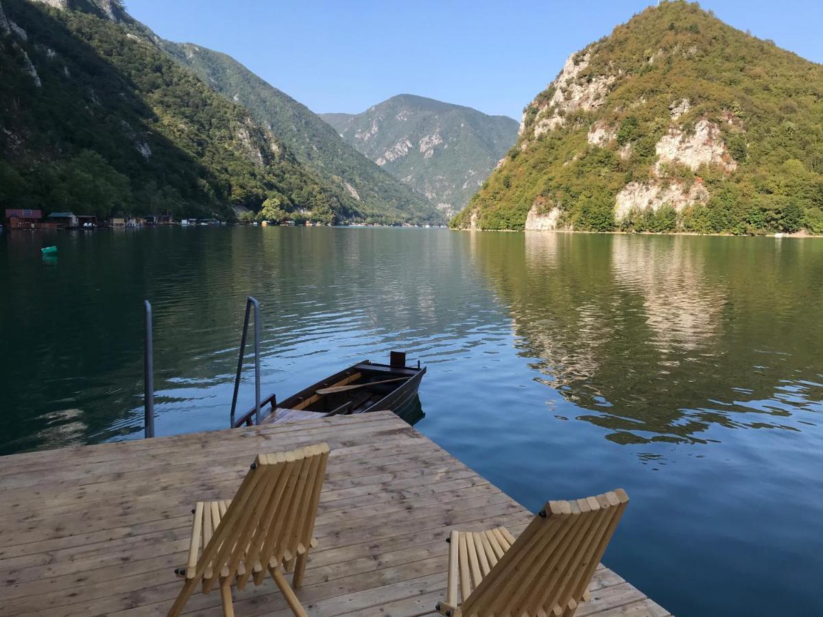 Lake House Perucac Rastiste Bagian luar foto