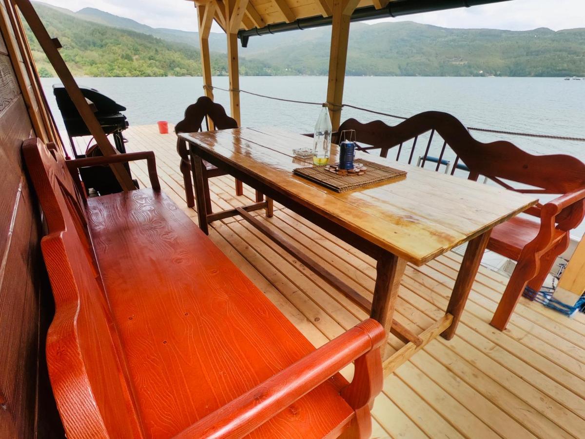 Lake House Perucac Rastiste Bagian luar foto