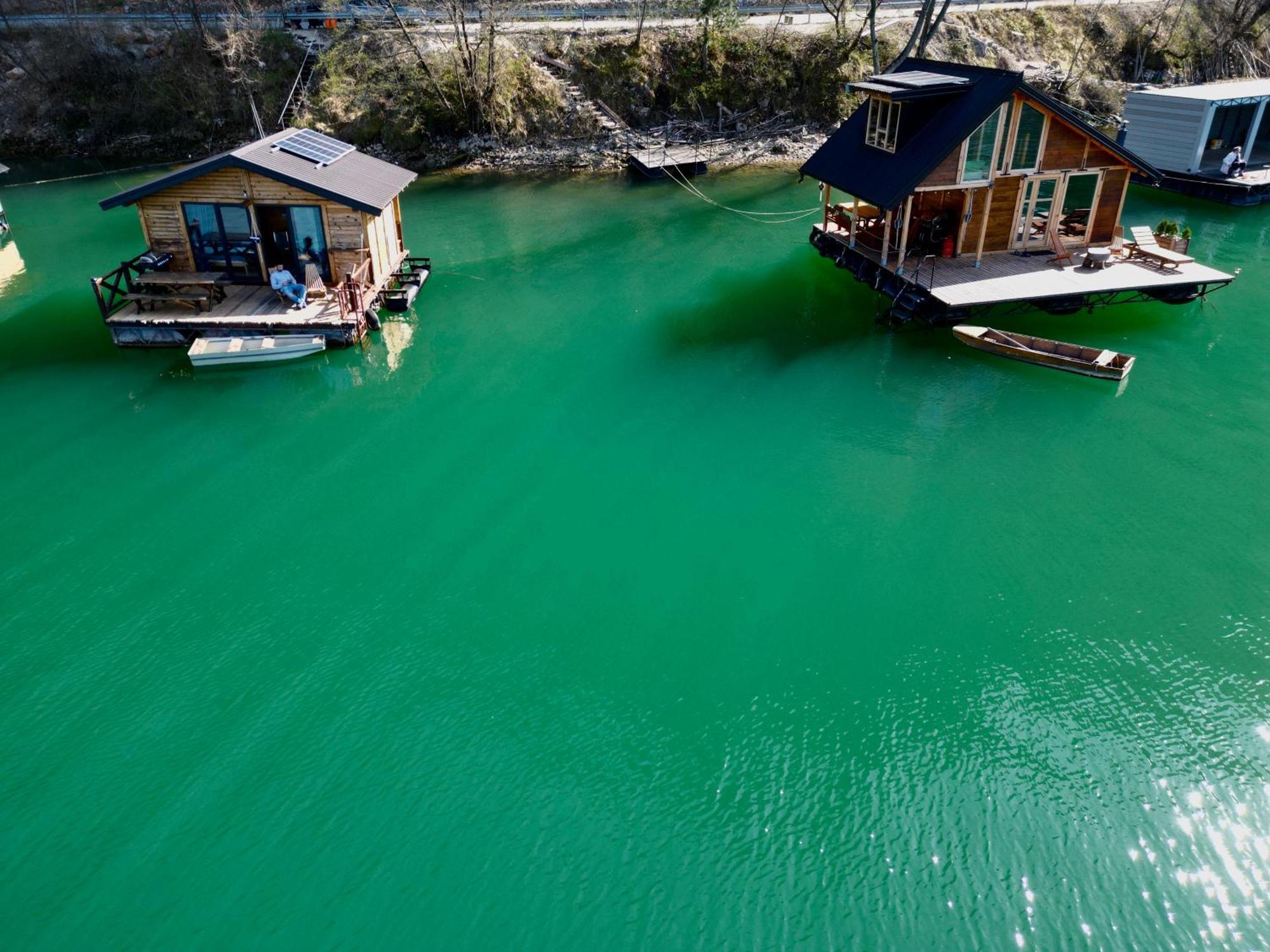 Lake House Perucac Rastiste Bagian luar foto